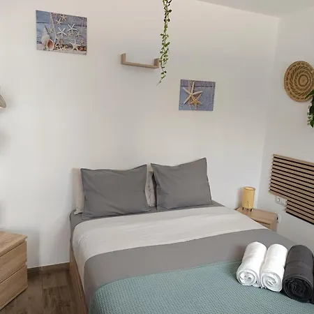 Apartment La Palmera